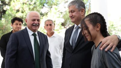 Vali Mustafa Yavuz, Yenişehir Mahallesi’nde hayırsever iş insanı Osman Yeşilyurt