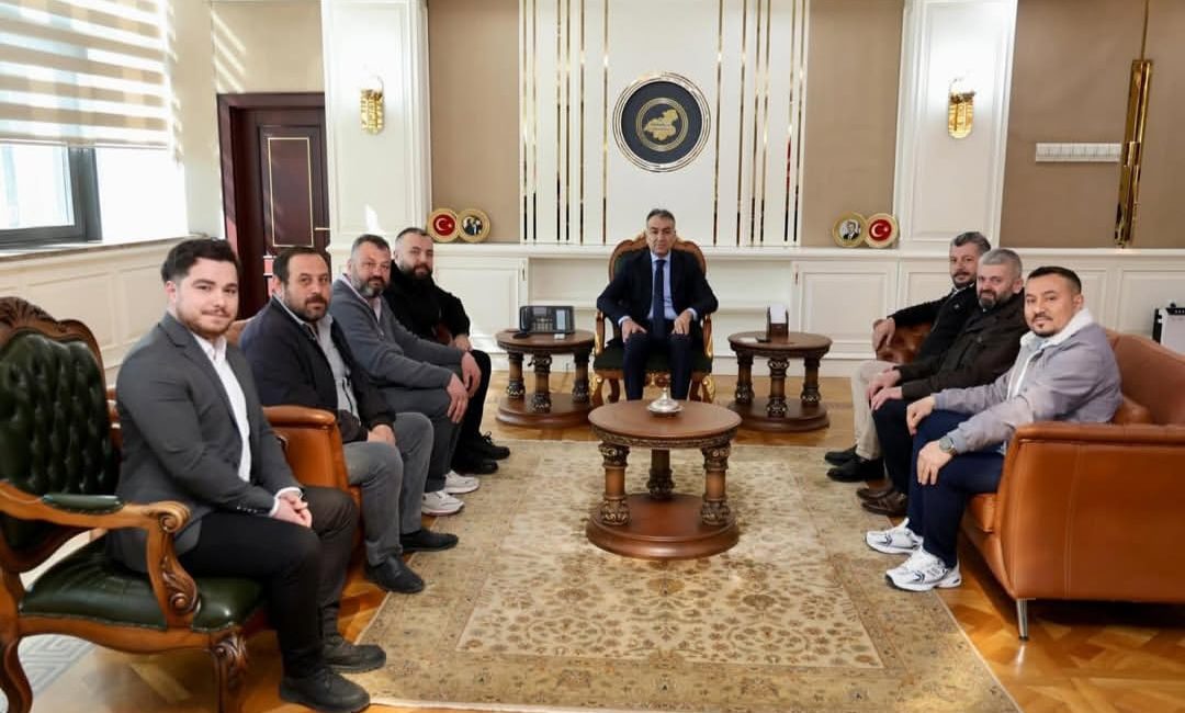 S.S. Karabük Safranbolu Oto Galericiler Yapı Kooperatif Başkanı Emrah Demirci